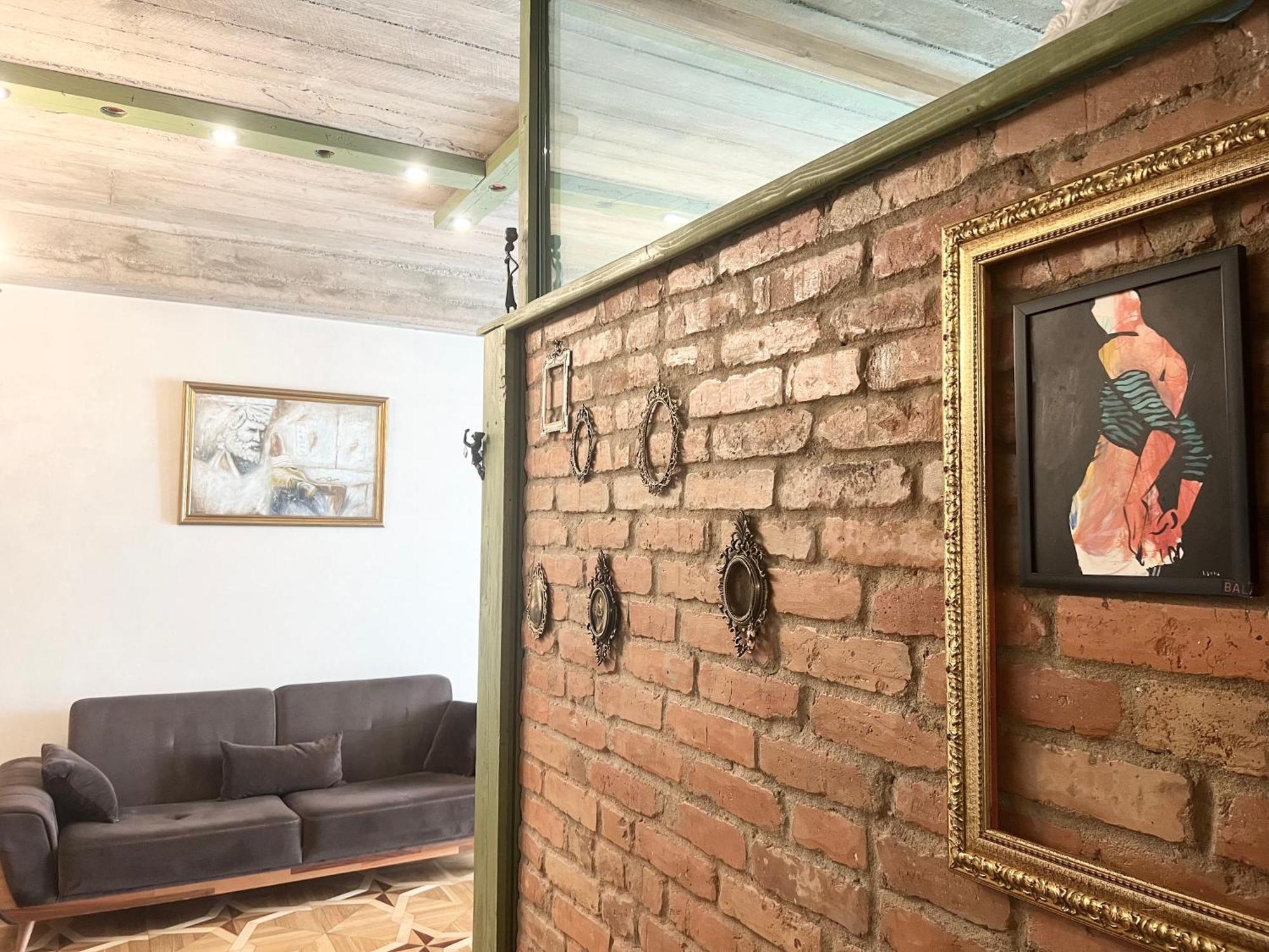 T2&T3 Apartments Levanto ティビリシ エクステリア 写真