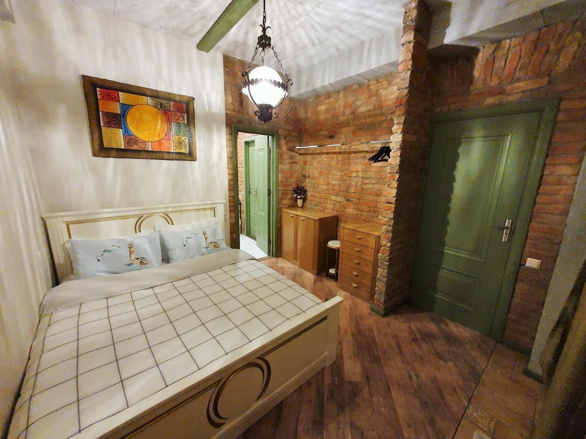 T2&T3 Apartments Levanto ティビリシ エクステリア 写真